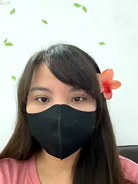 Snapshot of -Mie-xxx chatting on 11-11-25, 08:20 -Mie-xxx online show from 11-11-25, 08:20