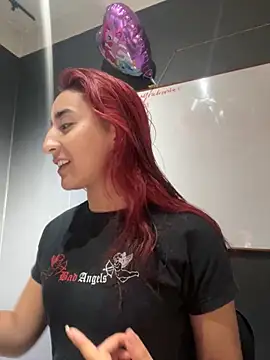 JuliethaDemon  online show from 10-20-25, 01:11