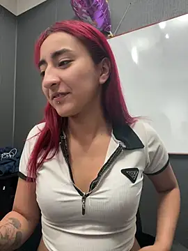 JuliethaDemon  online show from 02-02-26, 02:05