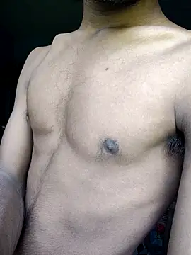 Snapshot of Hunk_vishal chatting on 10-23-25, 06:23 Hunk vishal online show from 10-23-25, 06:23