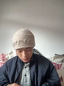 Snapshot of junjun1189 chatting on 02-13-26, 08:58 junjun1189 online show from 02-13-26, 08:58