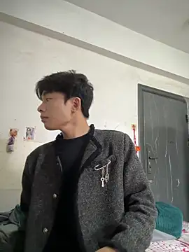 junjun1189 online show from 04-14-26, 03:44