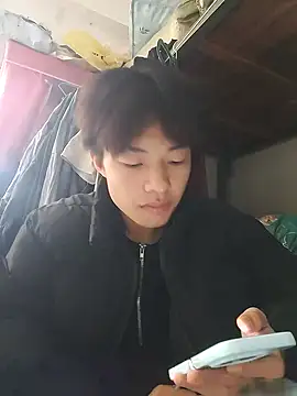 Snapshot of junjun1189 chatting on 11-26-25, 03:28 junjun1189 online show from 11-26-25, 03:28