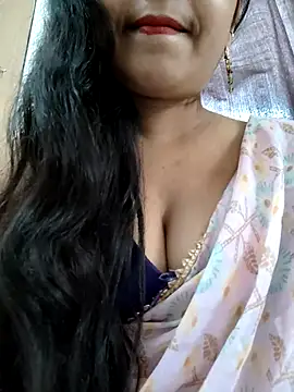 Snapshot of Sofia-ex chatting on 10-12-25, 08:05 Sofia-ex online show from 10-12-25, 08:05