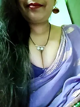 Sofia-ex online show from 12-18-25, 06:07