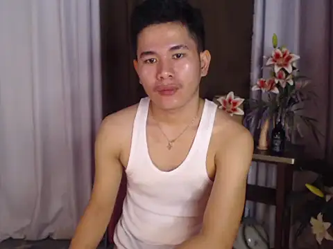 Snapshot of master_kent chatting on 11-30-25, 09:32 master kent online show from 11-30-25, 09:32