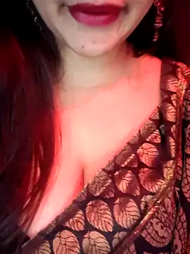Snapshot of annanya01 chatting on 10-13-25, 06:15 annanya01 online show from 10-13-25, 06:15
