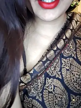 Snapshot of annanya01 chatting on 02-12-26, 06:57 annanya01 online show from 02-12-26, 06:57