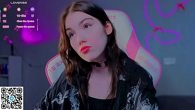 Sophie SkyAngel online show from 04-04-26, 01:28