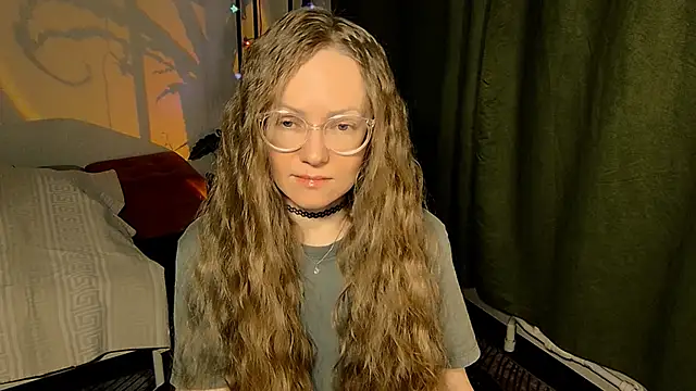 Goldilocks  online show from 10-08-25, 04:40