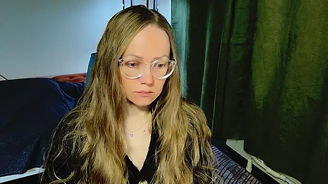  Goldilocks  online show from 09-26-25, 06:31
