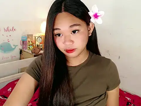 Malia cummer online show from 12-02-25, 11:17