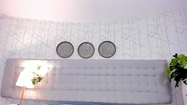 MiaCoopper online show from 09-12-25, 07:57