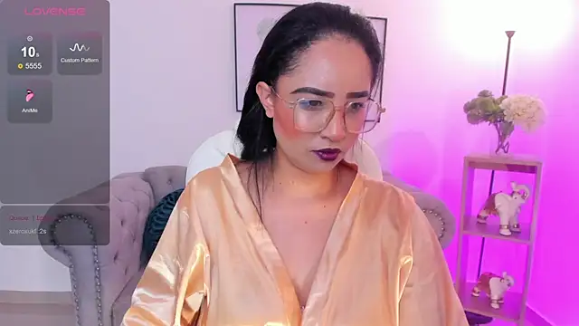 Sharon breezee online show from 11-23-25, 05:17