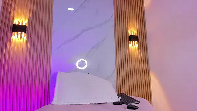 imtammy lynn  online show from 04-01-26, 11:33