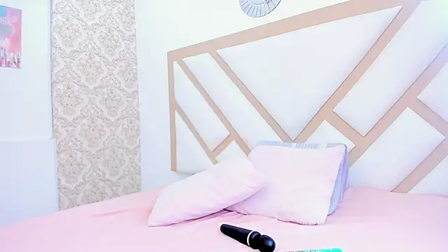 Amber-Sweett online show from 10-08-25, 08:09