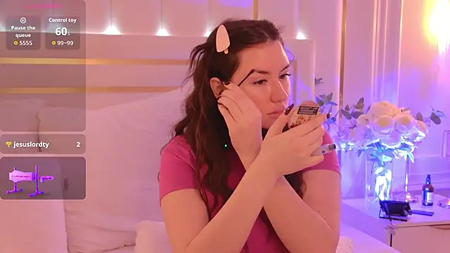 MeganStrain online show from 10-22-25, 03:06