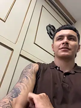 Leo santoro online show from 04-16-26, 01:01