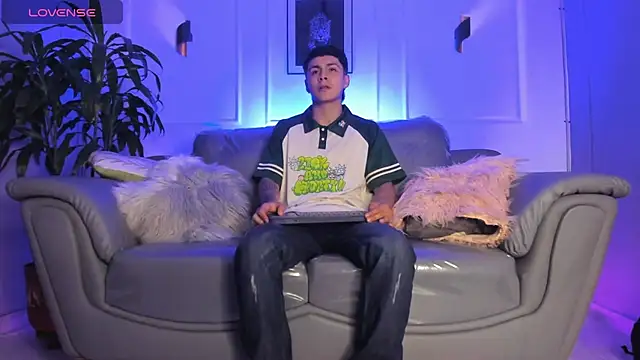 Leo santoro online show from 02-19-26, 01:19