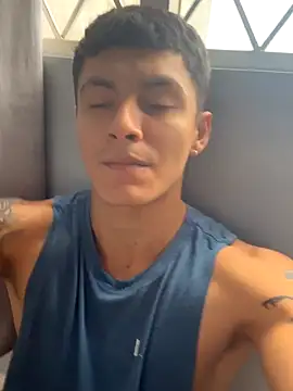 Leo santoro online show from 12-05-25, 02:15