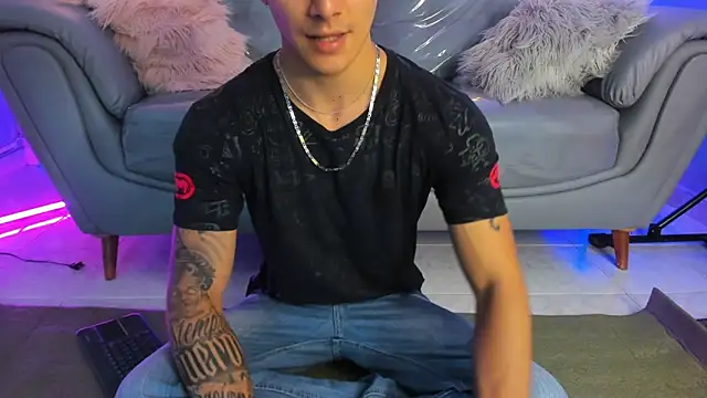 Leo santoro online show from 03-10-26, 01:26