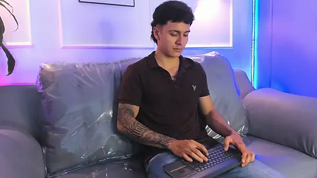 Leo santoro online show from 03-13-26, 03:17