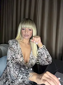 BOO D online show from 10-31-25, 11:22