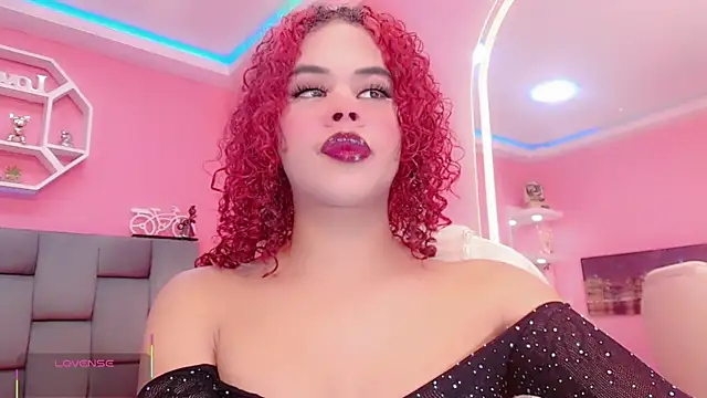 KlhoeGill online show from 10-06-25, 12:28