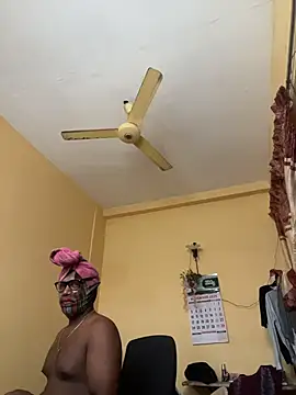 femboyslqueen online show from 11-04-25, 05:00