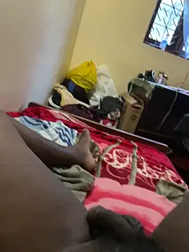 femboyslqueen online show from 04-21-26, 09:38