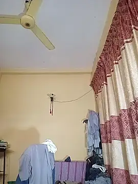 femboyslqueen online show from 02-17-26, 03:59