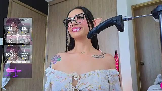 ValentinaBianchi online show from 10-30-25, 07:33