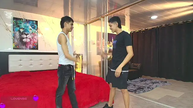 Bisexlifehot   online show from 03-29-26, 11:17