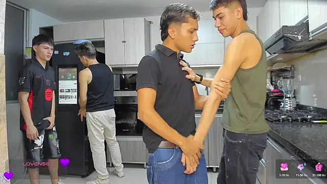 Bisexlifehot   online show from 02-11-26, 11:15