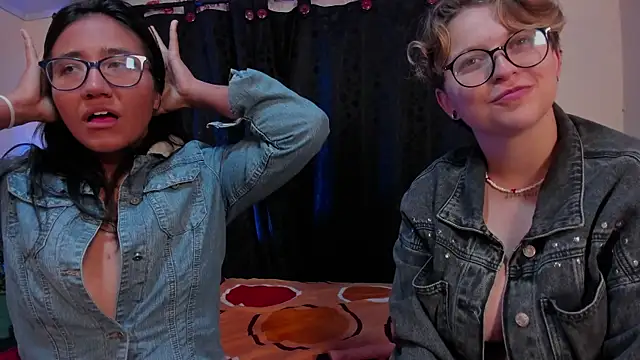 Snapshot of CrazyCakes_ chatting on 10-02-25, 02:04 CrazyCakes  online show from 10-02-25, 02:04