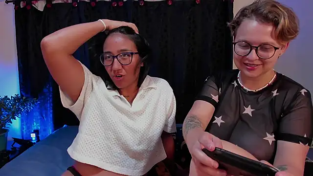 Snapshot of CrazyCakes_ chatting on 10-03-25, 05:42 CrazyCakes  online show from 10-03-25, 05:42