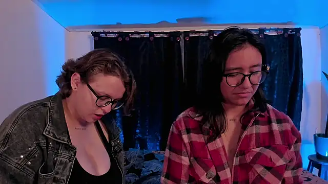 CrazyCakes  online show from 04-01-26, 02:13