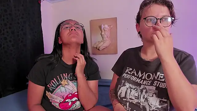 CrazyCakes  online show from 11-29-25, 04:56