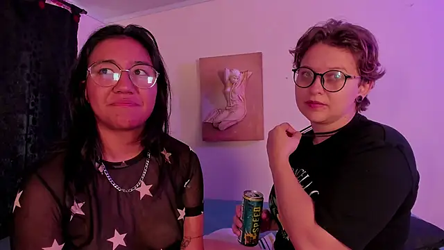 CrazyCakes  online show from 12-05-25, 04:27