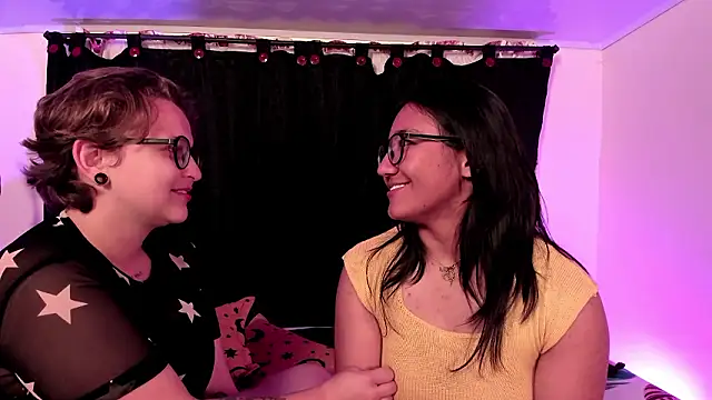 CrazyCakes  online show from 02-10-26, 01:59