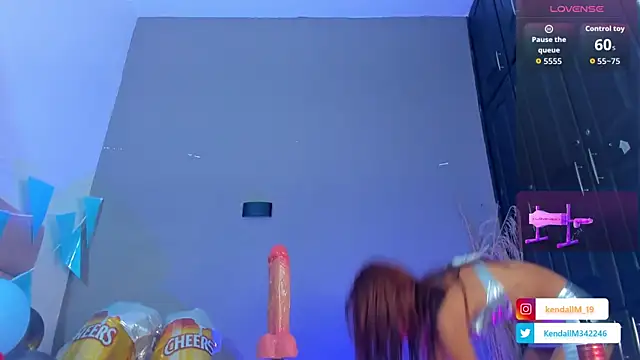  Kendall 19 online show from 09-24-25, 08:04
