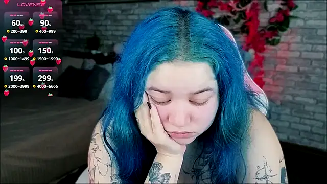 Snapshot of Mira_Fyre chatting on 11-20-25, 09:25 Mira Fyre online show from 11-20-25, 09:25