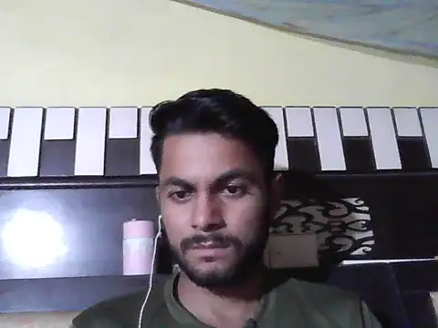 ursdreamperson online show from 11-05-25, 05:21