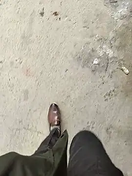 ursdreamperson online show from 11-27-25, 04:13