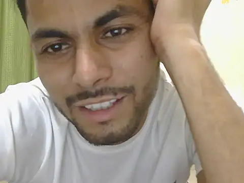 ursdreamperson online show from 05-25-26, 02:27