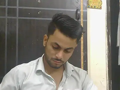 ursdreamperson online show from 05-29-26, 01:17