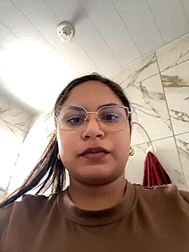 Snapshot of AngelBrazil_Ofc chatting on 11-28-25, 04:51 AngelBrazil Ofc online show from 11-28-25, 04:51