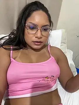 Snapshot of AngelBrazil_Ofc chatting on 11-13-25, 11:19 AngelBrazil Ofc online show from 11-13-25, 11:19