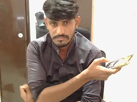 krishjaat43 online show from 11-18-25, 04:38