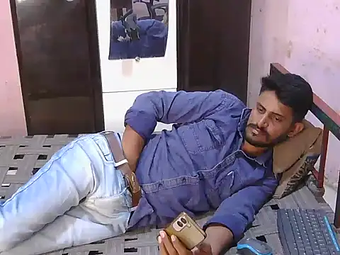 Snapshot of krishjaat43 chatting on 05-03-26, 08:12 krishjaat43 online show from 05-03-26, 08:12